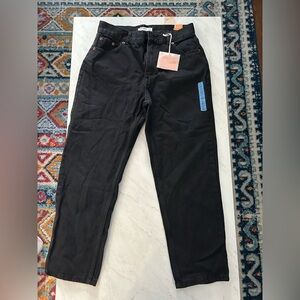 Brand new/never worn : Pull&Bear high rise straight comfort